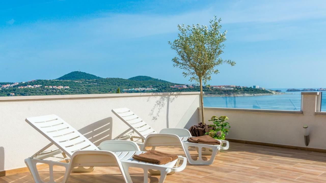 Apartment Blue Paradiso *
